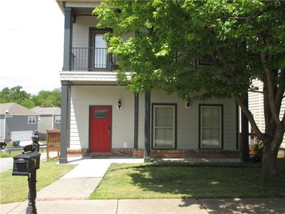 /international/us/3709-w-cherokee-road-rogers-ar-110104082857/