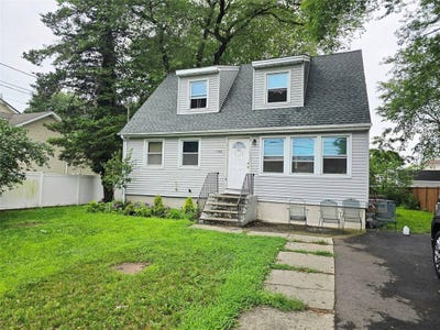 /international/us/1758-manatuck-boulevard-bay-shore-ny-110100971655/