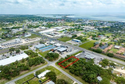 /international/us/107-w-bay-street-rockport-tx-110101290456/?lang=zh-cn