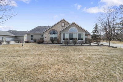 /international/us/53-harvest-way-fitchburg-wi-110100411301/