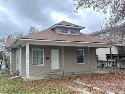 /international/us/405-w-college-street-carbondale-il-110107081459/