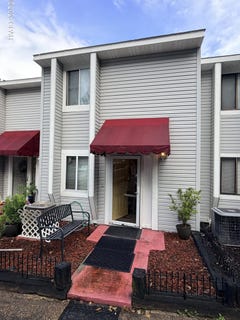 /international/us/5165-lamar-drive-marianna-fl-110108473941/