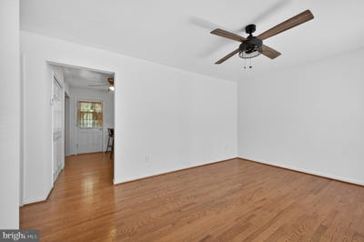 /international/us/105-woodland-drive-indian-head-md-110107544541/