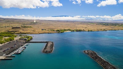 /international/us/62-3281-a-hulukupuna-st-kamuela-hi-110105972165/
