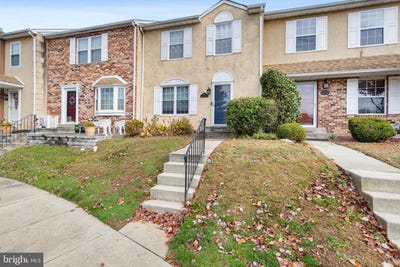 /international/us/414-dogwood-cir-30-upper-chichester-pa-110103529006/