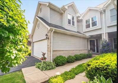 /international/us/905-thornwood-court-st-charles-il-110107516365/