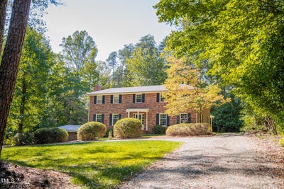 /international/us/70-sand-trap-lane-roxboro-nc-110100688201/
