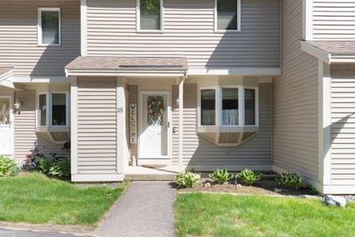 /international/us/21-village-w-drive-alexandria-nh-110108547918/