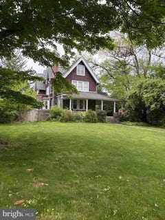 /international/us/212-s-chester-road-swarthmore-pa-110107988032/