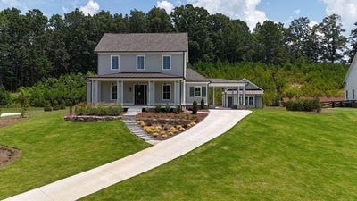 /international/us/1009-crossroads-trail-milton-ga-110100769347/