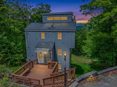 /international/us/139-summit-drive-campton-nh-110108491633/