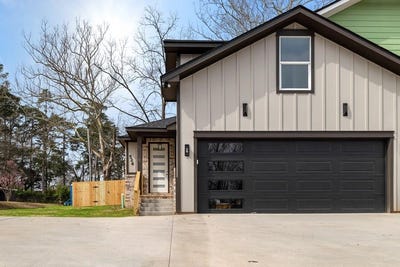 /international/us/526-burk-street-nacogdoches-tx-110105937585/