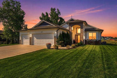 /international/us/229-w-lakeside-dr-cheney-ks-110108140066/