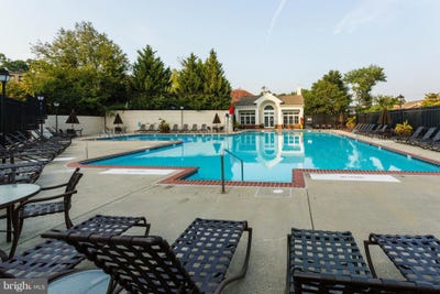 /international/us/5270-maris-avenue-alexandria-va-110101242254/