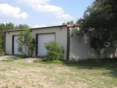 /international/us/308-bee-house-road-evant-tx-110100047108/