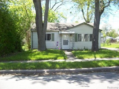 /international/us/735-emerson-avenue-pontiac-mi-110108072915/