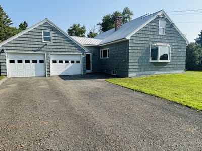 /international/us/22-fort-street-caribou-me-110101244775/