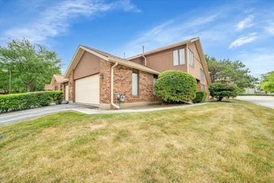 /international/us/3118-elaine-court-flossmoor-il-110102521725/