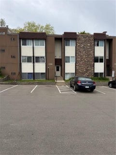 /international/us/12986-nicollet-avenue-s-burnsville-mn-110107809860/