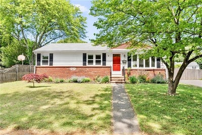 /international/us/71-plymouth-street-cranston-ri-110108657926/