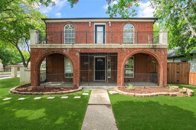 /international/us/311-e-walnut-street-celina-tx-110101075157/