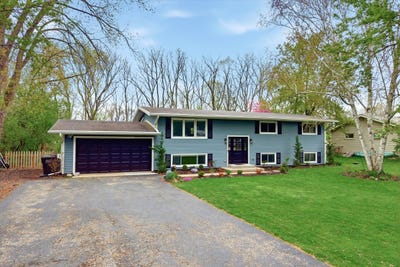 /international/us/1015-w-devonshire-rd-delafield-wi-110108342904/