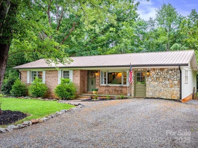 /international/us/211-shuffler-road-morganton-nc-110101209680/?lang=id