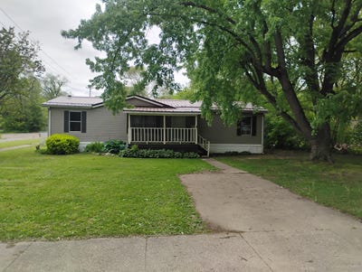 /international/us/201-pleasant-street-hartford-mi-110099578340/