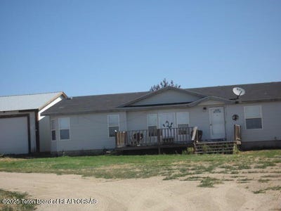 /international/us/5-shelley-road-boulder-wy-110092118086/
