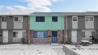 /international/us/1358-laketon-rd-wilkinsburg-pa-110096647880/