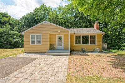 /international/us/497-garfield-road-brunswick-ny-110100916690/