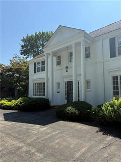 /international/us/6617-wenonga-terrace-mission-hills-ks-110119705694/
