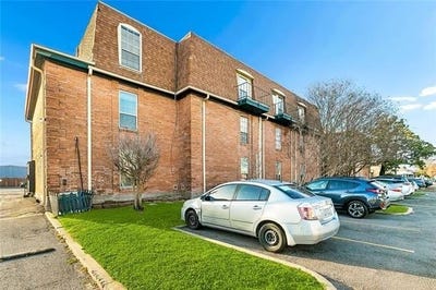 /international/us/3126-edenborn-avenue-metairie-la-110120588931/