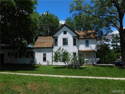 /international/us/723-st-john-street-greenville-il-110087593851/