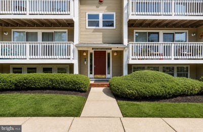 /international/us/59-sweetfern-court-marlton-nj-110108780155/