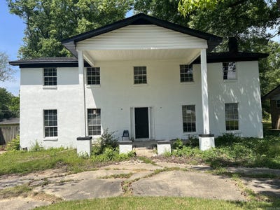 /international/us/1004-jeff-davis-jacksonville-ar-110108079390/