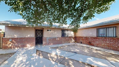 /international/us/38539-e-35th-street-palmdale-ca-110100930190/?lang=id