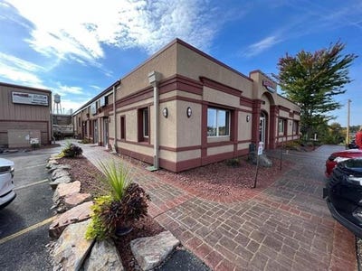 /international/us/219-ross-avenue-schofield-wi-110100163886/