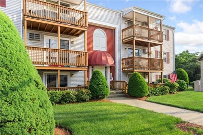 /international/us/555-diamond-hill-road-woonsocket-ri-110108693510/