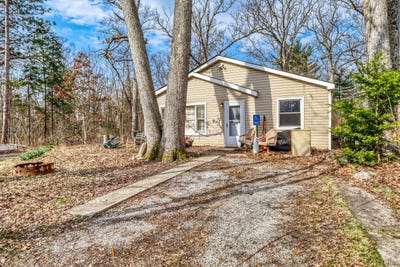 /international/us/1705-norfolk-avenue-crete-il-110107078741/