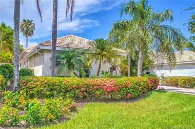 /international/us/819-island-club-square-vero-beach-fl-110101291051/