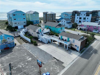 /international/us/616-carolina-beach-avenue-s-carolina-beach-nc-110120133243/