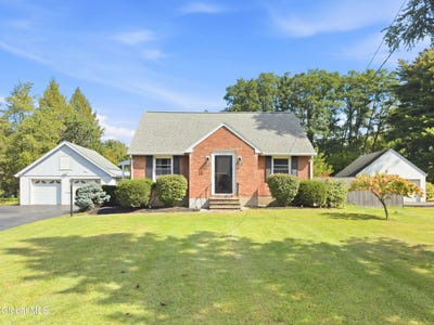/international/us/219-consaul-road-albany-ny-110119946143/