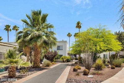 /international/us/8450-e-old-spanish-trail-tucson-az-110100208898/
