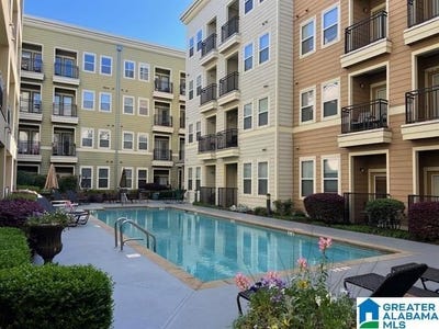 /international/us/401-s-20th-street-birmingham-al-110108582771/