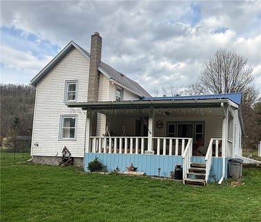 /international/us/8896-county-route-13-bath-ny-110107392637/