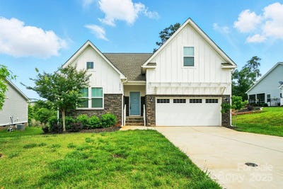 /international/us/18619-mainsail-court-lancaster-sc-110100099819/
