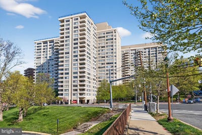 /international/us/5500-friendship-blvd-2111n-chevy-chase-md-110108251004/