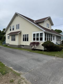 /international/us/1201-cook-street-dannemora-ny-110098010046/