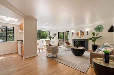 /international/us/822-cedar-st-a-redwood-city-ca-110110229885/